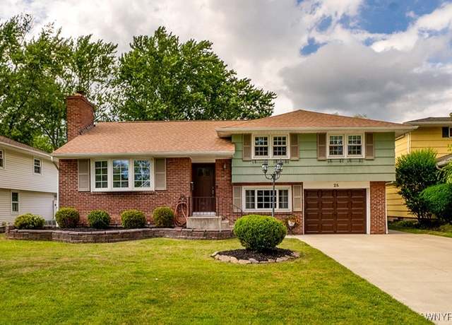 Property at 25 Rockford Pl, Amherst, NY 14221, 3 beds, 1.5 baths