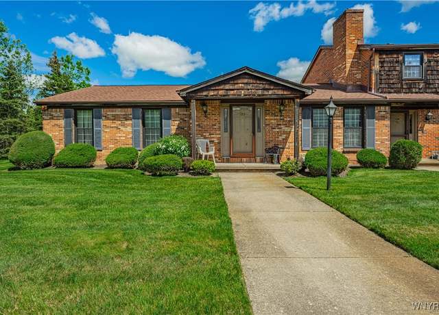 Property at 105 Wedgewood Dr, Amherst, NY 14221, 2 beds, 2 baths