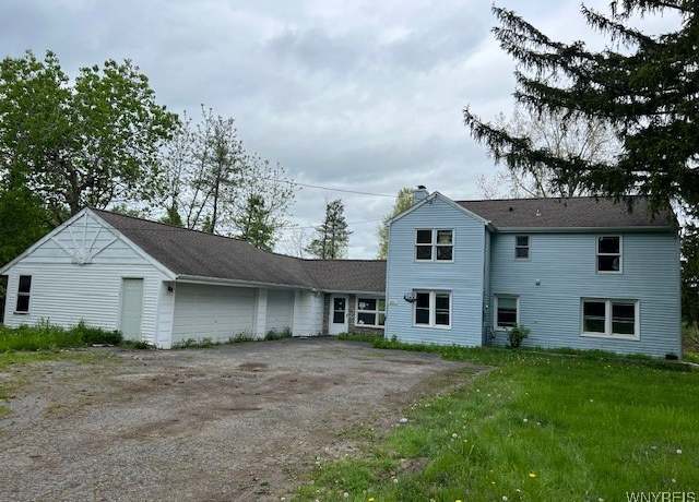 Property at 4891 Meyer Rd, Pendleton, NY 14120, 5 beds, 2 baths