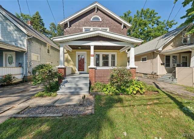 Property at 220 74th St, Niagara Falls, NY 14304, 3 beds, 1.5 baths