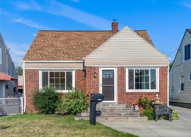 Property at 4363 Bailey Ave, Amherst, NY 14226, 3 beds, 2 baths