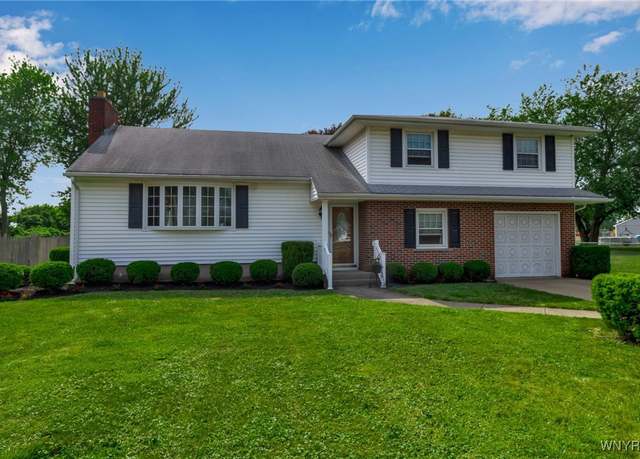Property at 5916 Miller Rd, Lewiston, NY 14304, 3 beds, 2 baths