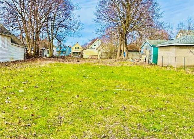 Property at 100 Milburn St, Buffalo, NY 14212