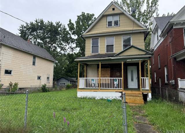 Property at 1867 Pierce Ave, Niagara Falls, NY 14301, 7 beds, 2 baths