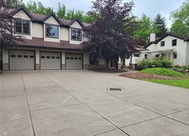 Property at 6731 Chestnut Ridge Rd, Orchard Park, NY 14127, 6 beds, 5.5 baths