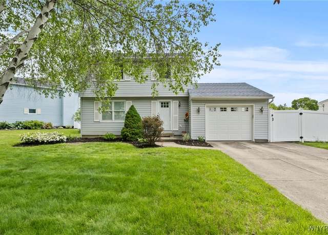 Property at 18 Squirrel Run, Lancaster, NY 14086, 3 beds, 1.5 baths