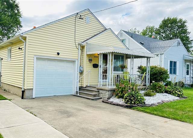 Property at 1032 91st St, Niagara Falls, NY 14304, 2 beds, 1 bath