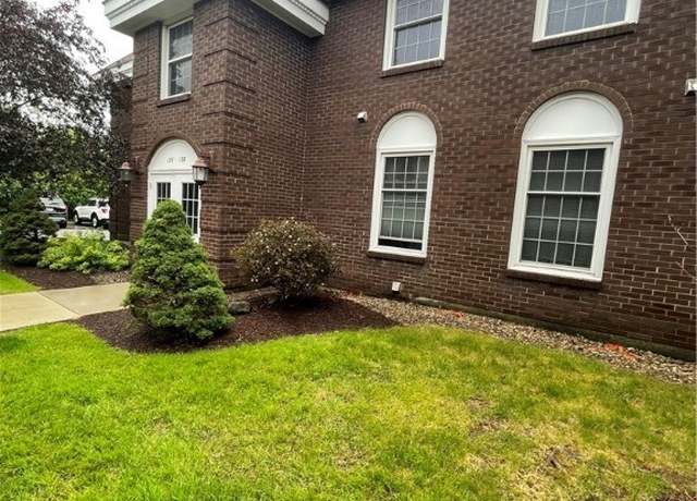 Property at 138 Charter Oaks Dr Unit B, Amherst, NY 14228, 2 beds, 2 baths