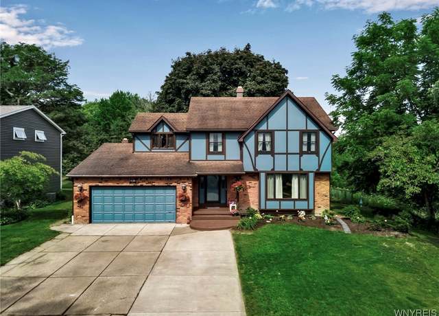 Property at 112 Creekview Dr, West Seneca, NY 14224, 5 beds, 2.5 baths