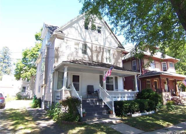 Property at 23 Lincoln Ave, Batavia City, NY 14020, 4 beds, 2.5 baths
