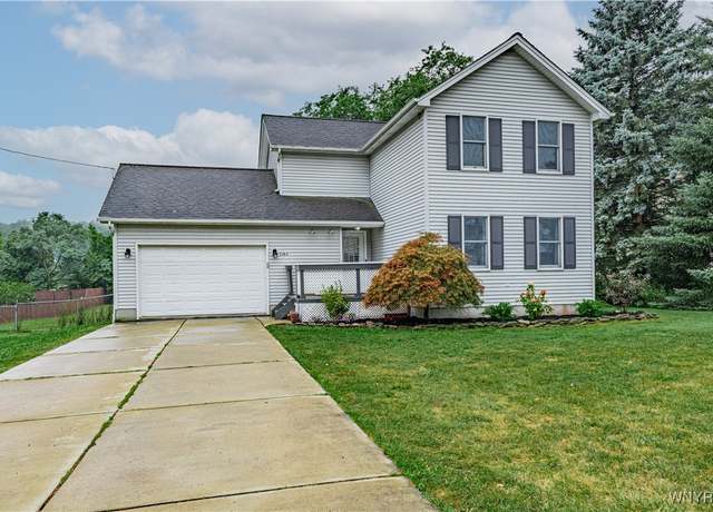 Property at 5466 Niagara Street Ext, Lockport Town, NY 14094, 3 beds, 1.5 baths