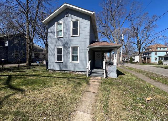 Property at 180 Spalding St, Lockport-city, NY 14094, 3 beds, 1 bath
