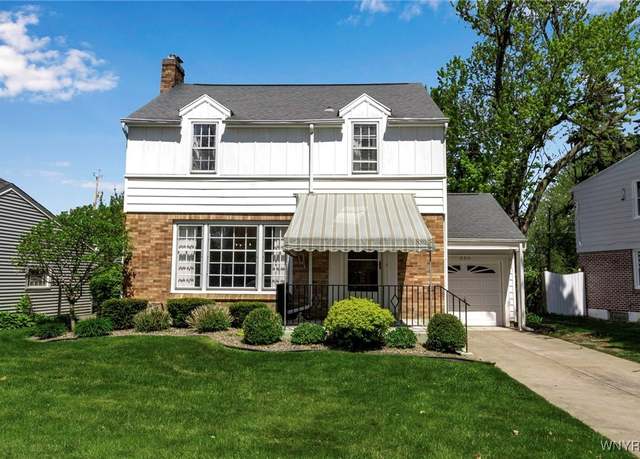 Property at 290 Burke Dr, Cheektowaga, NY 14215, 3 beds, 2 baths