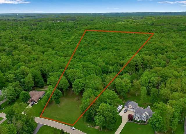 Property at 8963 Carriage Xing, Eden, NY 14057