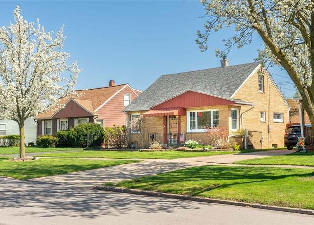 Property at 155 Werkley Rd, Tonawanda, NY 14150, 3 beds, 1 bath