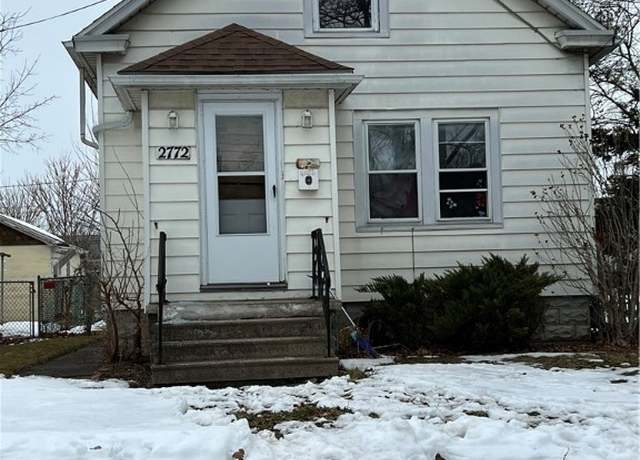 Property at 2772 Welch Ave, Niagara Falls, NY 14303, 1 bed, 1 bath