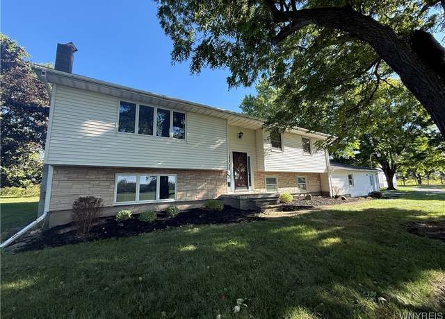 Property at 2732 Galloway Rd, Batavia, NY 14020, 4 beds, 1.5 baths