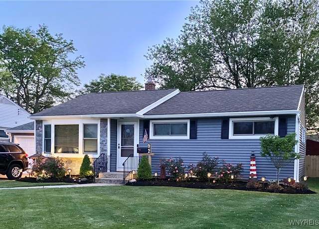 Property at 92 Rosemont Dr, Amherst, NY 14226, 3 beds, 2 baths