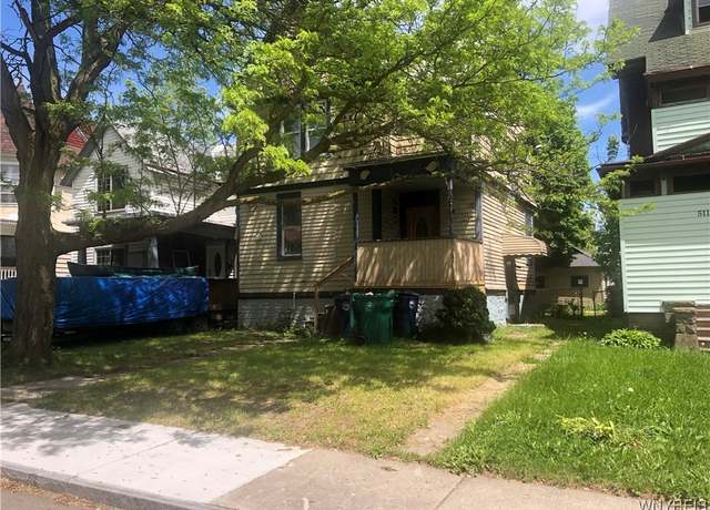 Property at 515 9th St, Niagara Falls, NY 14301, 3 beds, 2 baths