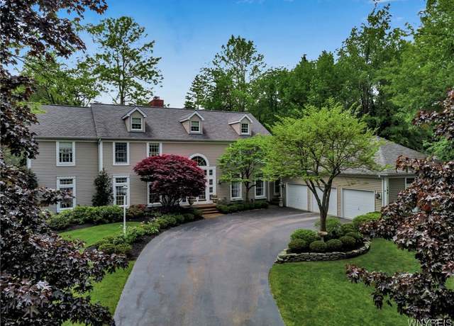 Property at 163 Roxbury Park, Amherst, NY 14051, 4 beds, 3 baths