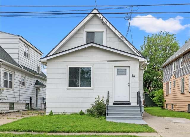 Property at 24 Peach St, Lackawanna, NY 14218, 3 beds, 1 bath