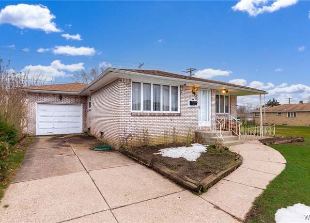 Property at 233 N Seine Dr, Cheektowaga, NY 14227, 3 beds, 2 baths