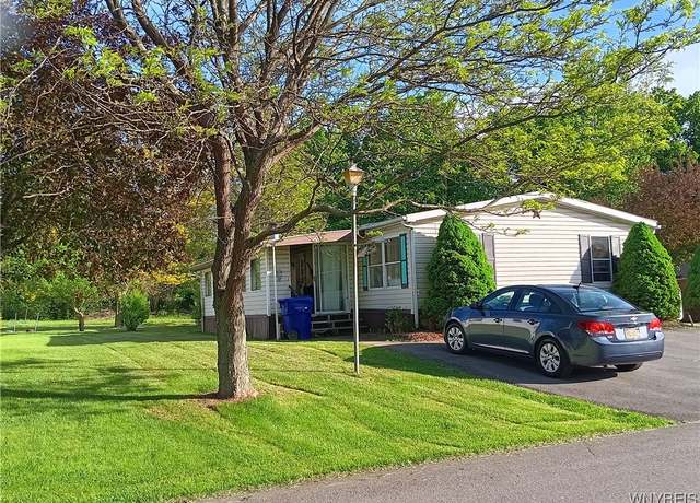 Property at 299 Sunset Dr, Clarendon, NY 14470, 3 beds, 2 baths