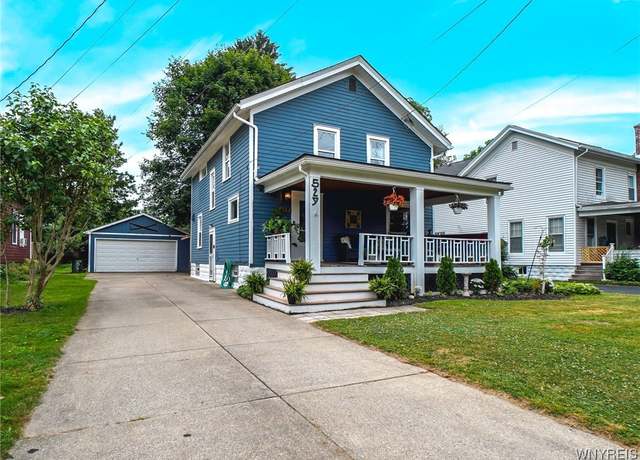 Property at 529 Ridge Ave, Aurora, NY 14052, 3 beds, 2.5 baths