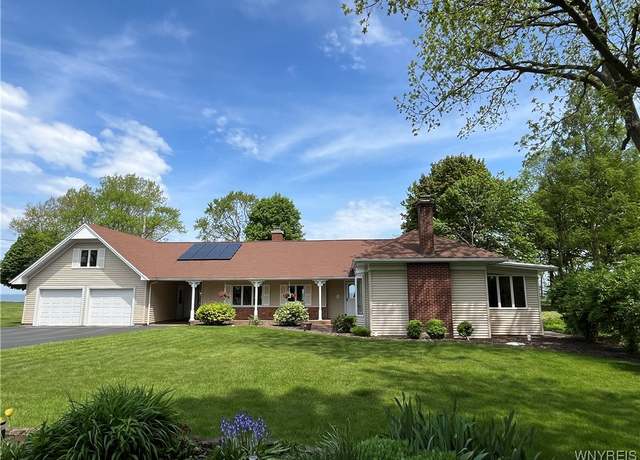 Property at 749 Lake Rd, Porter, NY 14174, 3 beds, 2 baths