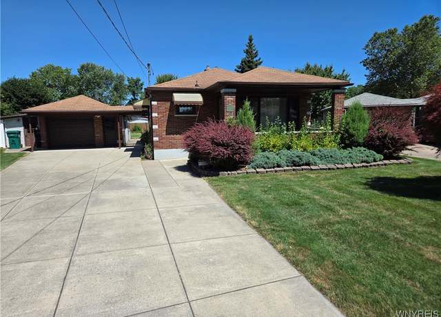 Property at 53 Kies Ct, Niagara Falls, NY 14304, 3 beds, 2 baths