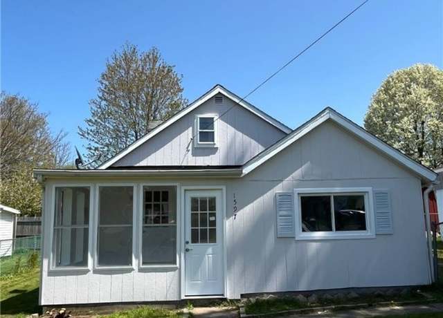 Property at 1597 Franklin St, Newfane, NY 14126, 2 beds, 1 bath