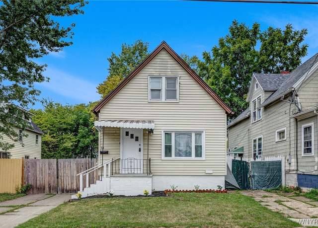 Property at 54 Roma Ave, Buffalo, NY 14215, 3 beds, 1.5 baths