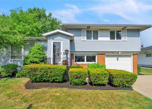 Property at 35 Glendale Dr, Tonawanda, NY 14150, 3 beds, 1.5 baths