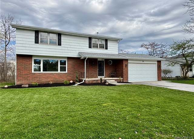 Property at 10 Macarthur Dr, Amherst, NY 14221, 4 beds, 2.5 baths