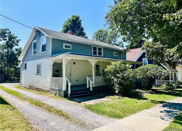 Property at 32 North St, Geneseo, NY 14454, 7 beds, 3 baths