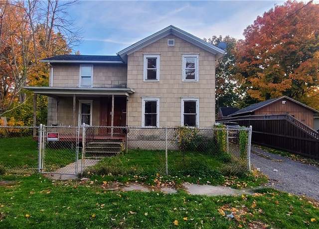 Property at 123 South Ave, Shelby, NY 14103, 4 beds, 1.5 baths