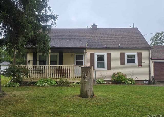 Property at 5946 Garlow Rd, Lewiston, NY 14304, 3 beds, 1 bath