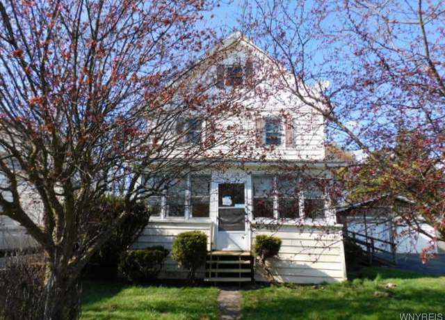 Property at 325 Ontario St, Lockport-city, NY 14094, 2 beds, 1 bath