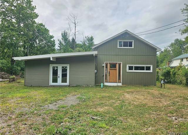 Property at 429 Dawn Ave, Evans, NY 14006, 3 beds, 1 bath
