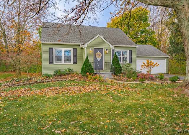 Property at 7346 Ridge Rd, Hartland, NY 14094, 2 beds, 1 bath