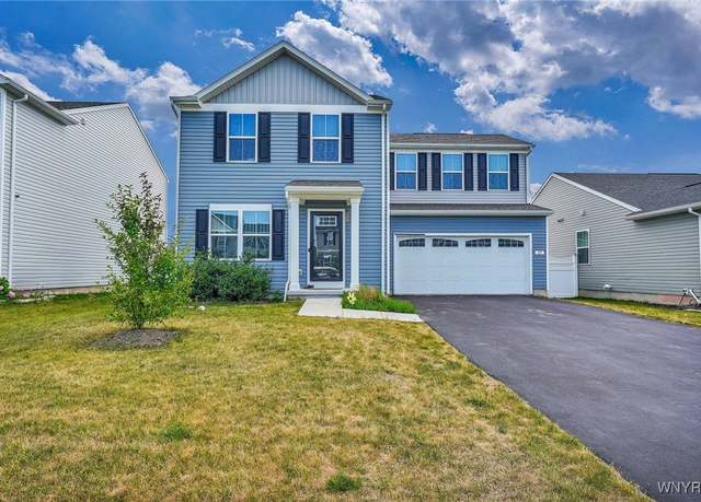 Property at 29 Aviano Way, Amherst, NY 14228, 3 beds, 2.5 baths