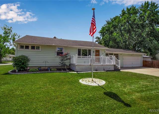 Property at 10 Coshway Pl, Tonawanda, NY 14150, 3 beds, 1 bath