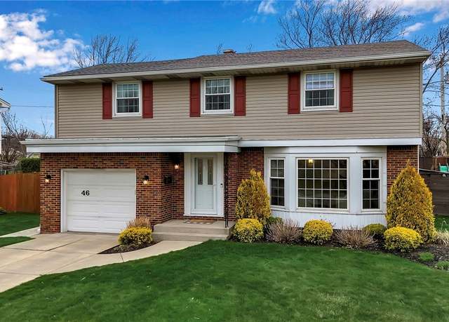 Property at 46 Huntleigh Cir, Amherst, NY 14226, 4 beds, 1.5 baths