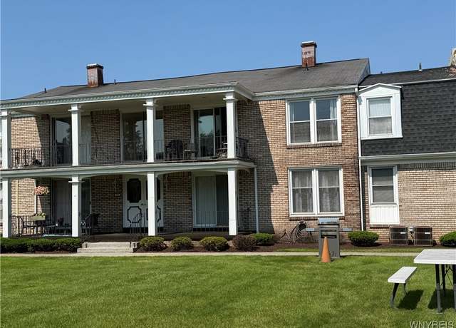 Property at 73 Henel Ave #5, Amherst, NY 14226, 1 bed, 1 bath