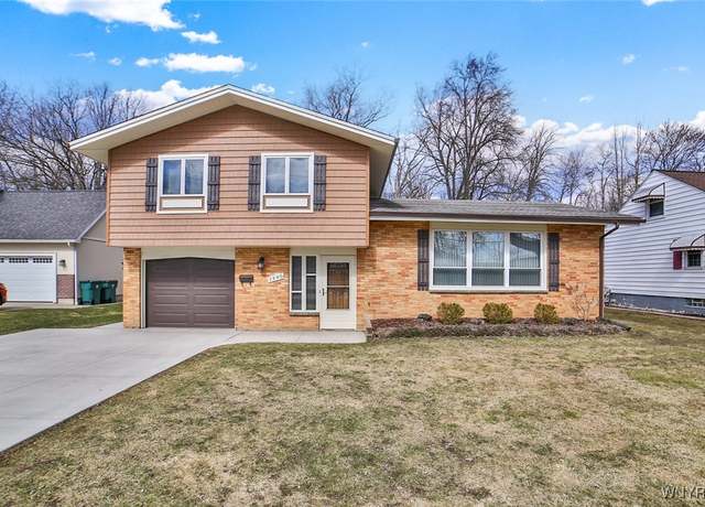 Property at 1390 Sherwood Ave, North Tonawanda, NY 14120, 3 beds, 1 bath