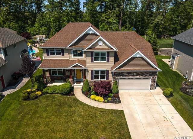 Property at 29 Worthington Ln, Lancaster, NY 14086, 4 beds, 3 baths
