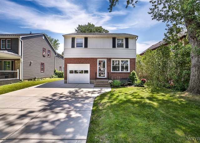 Property at 218 Hamilton Dr, Amherst, NY 14226, 3 beds, 1.5 baths
