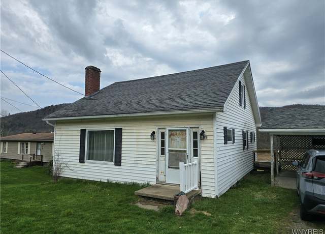 Property at 577 S Main St, Bolivar, NY 14715, 3 beds, 1 bath