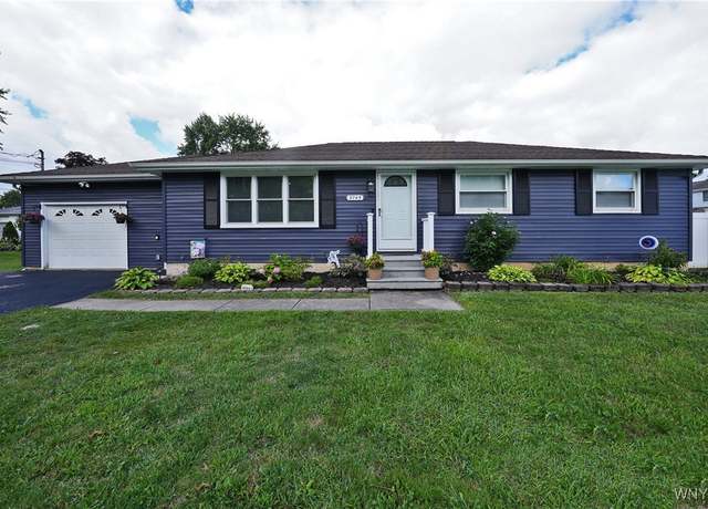 Property at 3745 Klemer Rd, Wheatfield, NY 14120, 4 beds, 1.5 baths