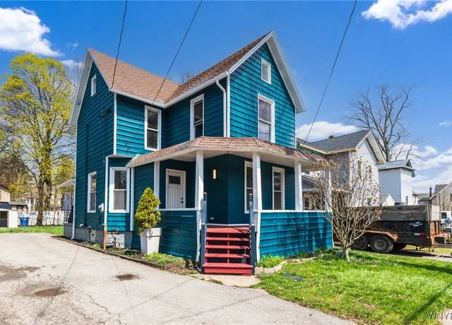 Property at 37 Juniper St, Lockport-city, NY 14094, 4 beds, 2 baths